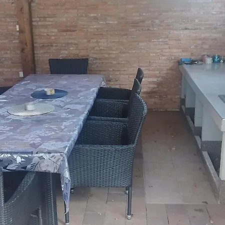 Dovc Family Apartment Catez ob Savi
